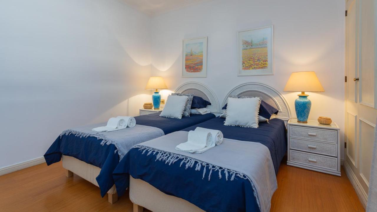 Marina 2Bdr Apartment With Balcony & Pool - 5Min From Beach By Lovelystay Quarteira Exterior foto